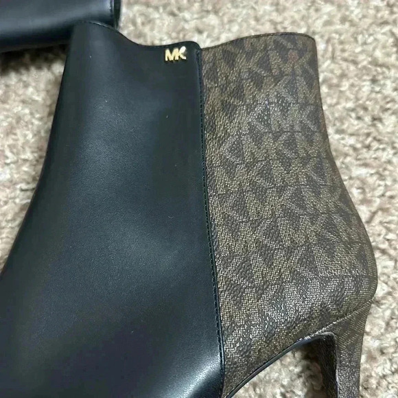 Michael Kors - Picture 5 of 10